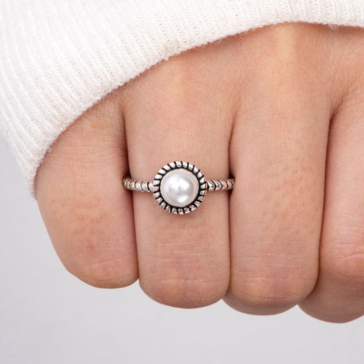 To My Granddaughter "You are a pearl of beauty." Pearl Ring