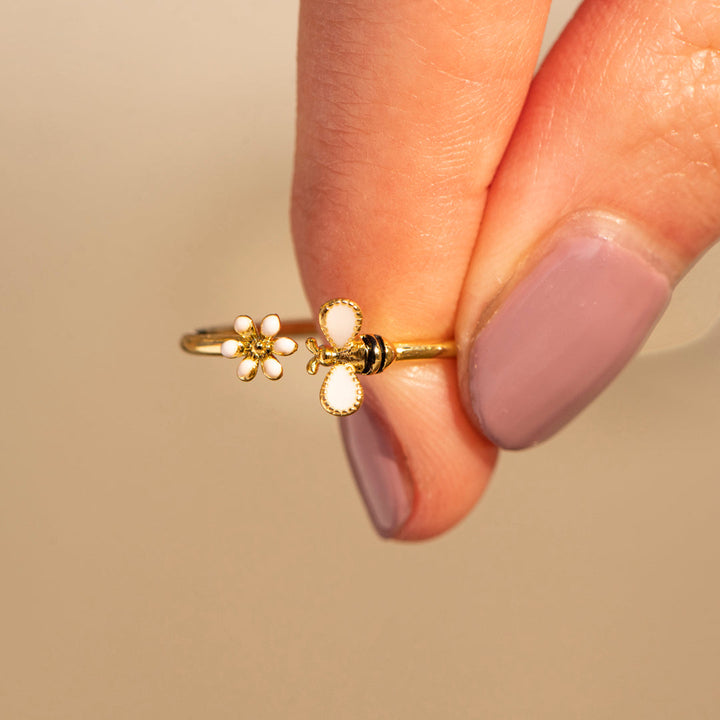 "BEE-YOUR-SELF" Daisy & Bee Ring