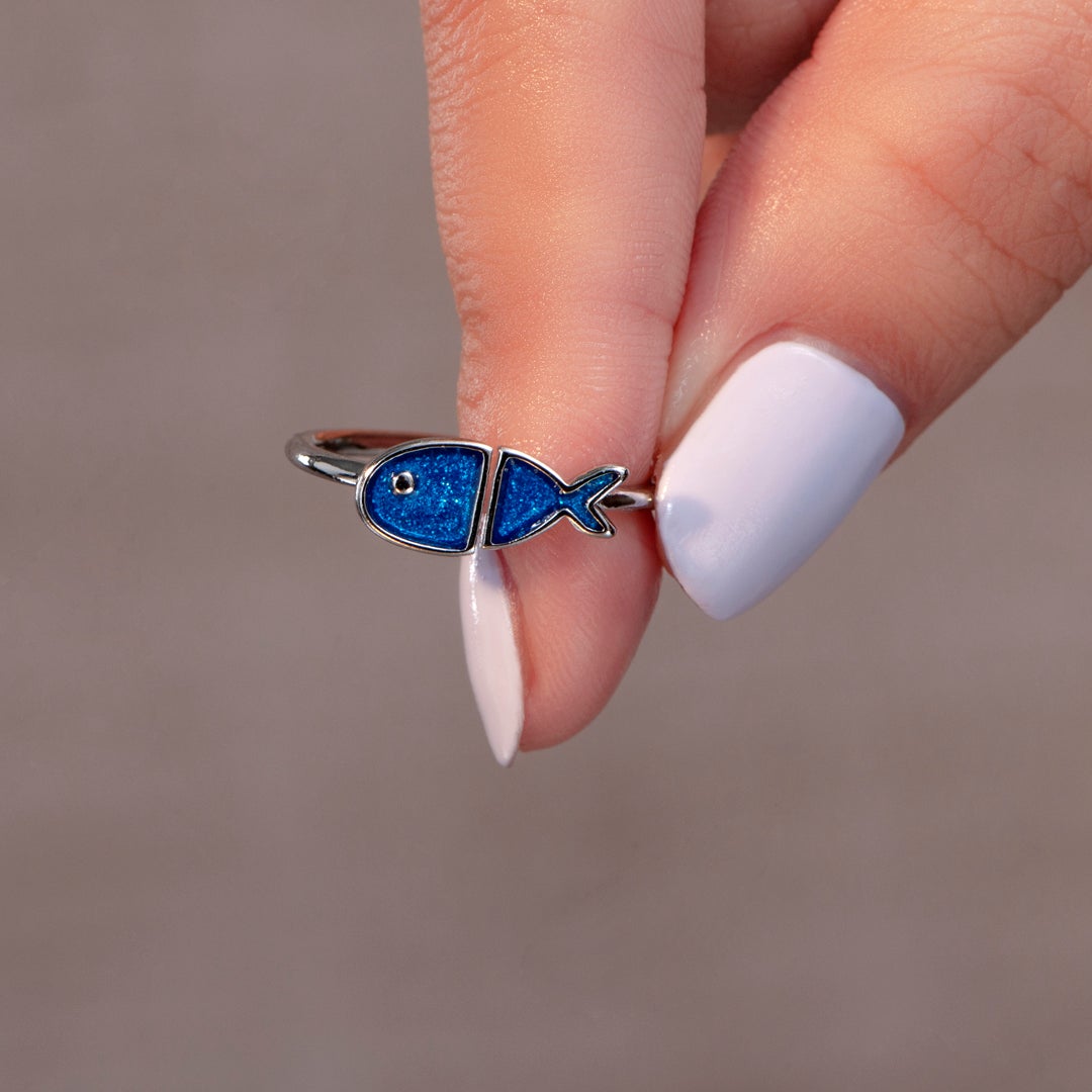 "Swimming against the current" Adjustable Ring