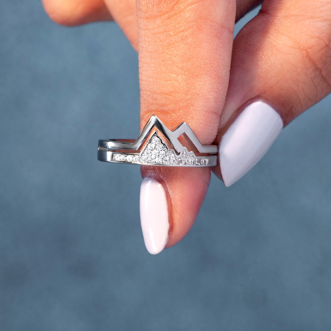 "Learn to embrace all the high and down peaks in your life." S925 Sterling Silver Ring