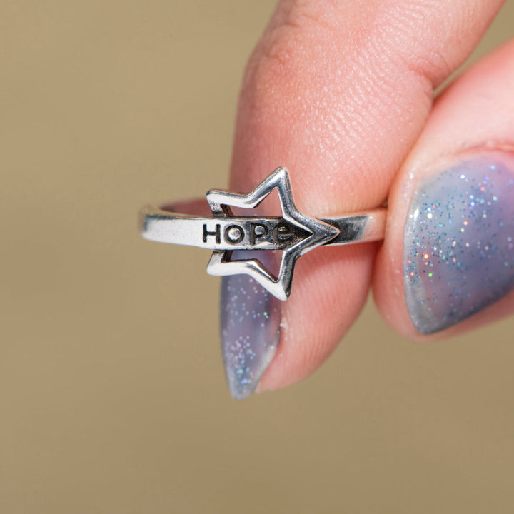 "Never lose hope" Ajustable Star Ring