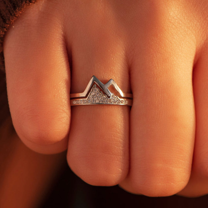 "Learn to embrace all the high and down peaks in your life." S925 Sterling Silver Ring