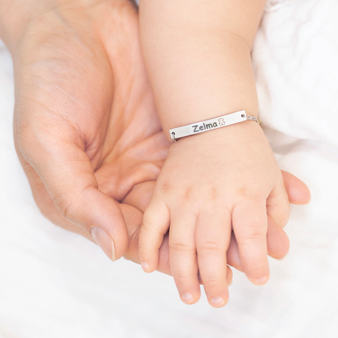 "The love between a grandmother and granddaughter is forever" Custom Kids Bracelet