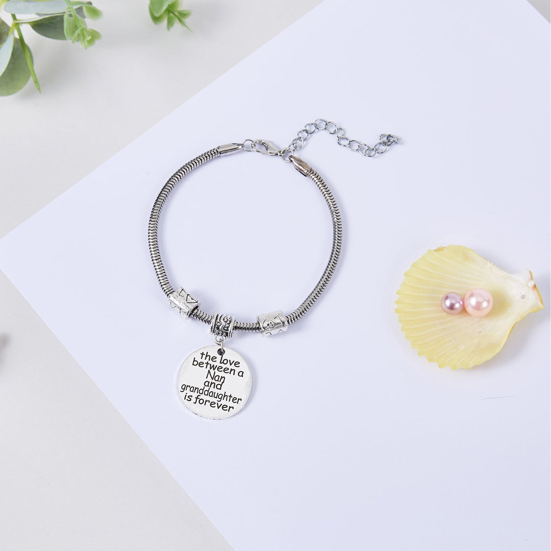 [CUSTOM NAME] TO MY GRANDDAUGHTER "the love between a Nan and granddaughter is forever" Bracelet - SARAH'S WHISPER