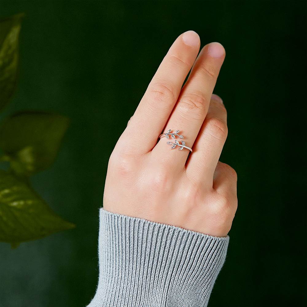 "BE-LEAF in yourself like I do" Leaves Ring [🌿 Ring +💌 Gift Card + 🎁 Gift Bag + 💐 Gift Bouquet] - SARAH'S WHISPER