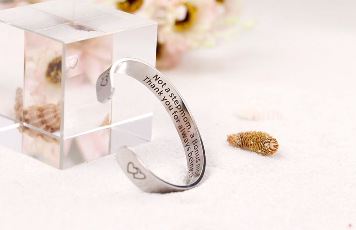 "Not a stepmom, a Bonus mom. Thank you for always being there" BANGLE - SARAH'S WHISPER