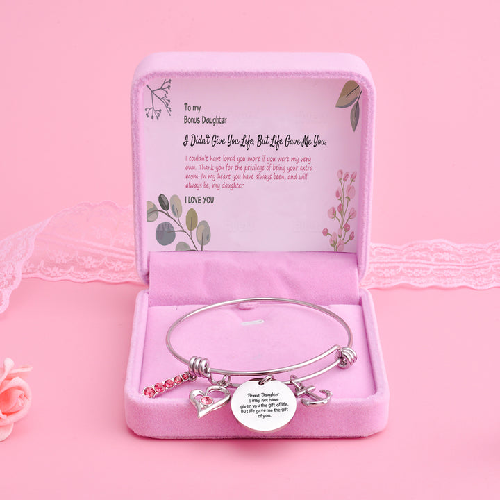 [Custom Name] To My Bonus Daughter "BONUS DAUGHTER, I MAY NOT HAVE GIVEN YOU THE GIFT OF LIFE. BUT LIFE GAVE ME THE GIFT OF YOU" Bracelet [💞 Bracelet +💌 Gift Card + 🎁 Gift Box + 💐 Gift Bouquet] - SARAH'S WHISPER