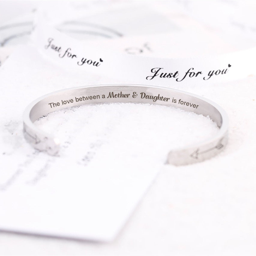 To My Daughter "The love between a Mother and Daughter is forever" Bracelet - SARAH'S WHISPER