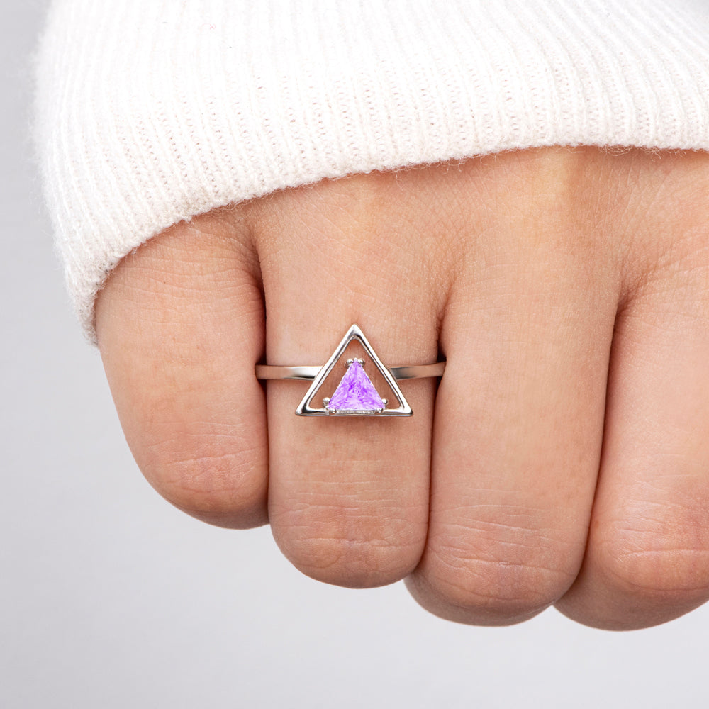 [Custom Birthstone] To My Daughter "Always have you in my heart" Triangle Ring