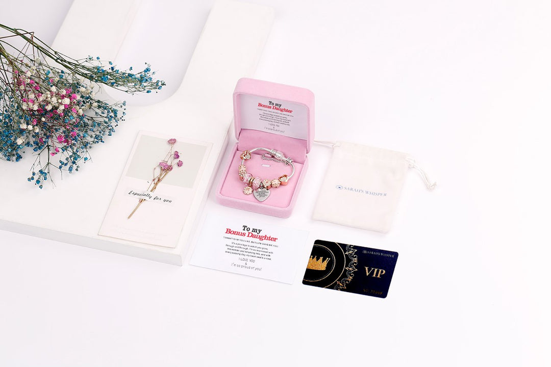 [Custom Name] To My Bonus Daughter "Bonus Daughter, I may not have given you the gift of life. But life gave me the gift of you" Flower Bracelet [💞 Bracelet +💌 Gift Card + 🎁 Gift Bag + 💐 Gift Bouquet] - SARAH'S WHISPER