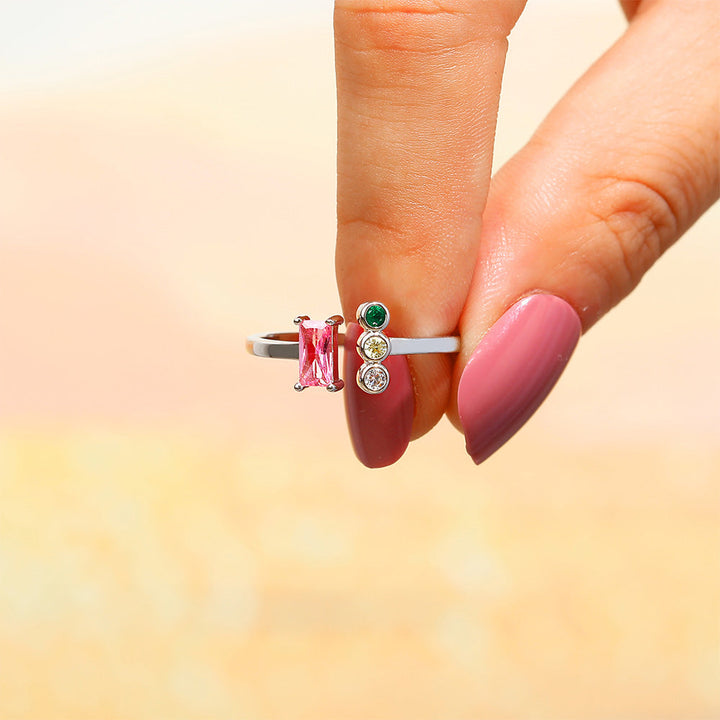 "Unending Love Mother's Ring with customizable birthstones, symbolizing motherhood and family bonds."