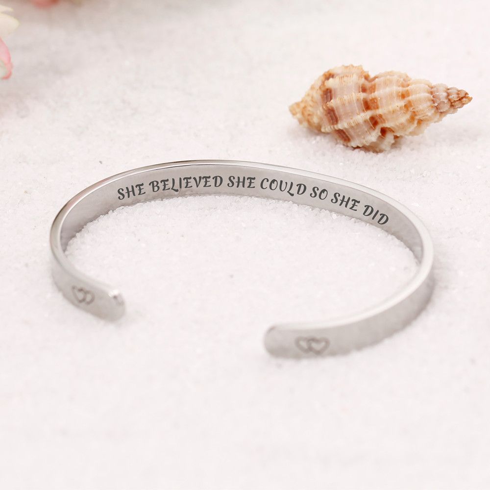 To My Daughter "She Believed She Could So She Did" Bracelet - SARAH'S WHISPER