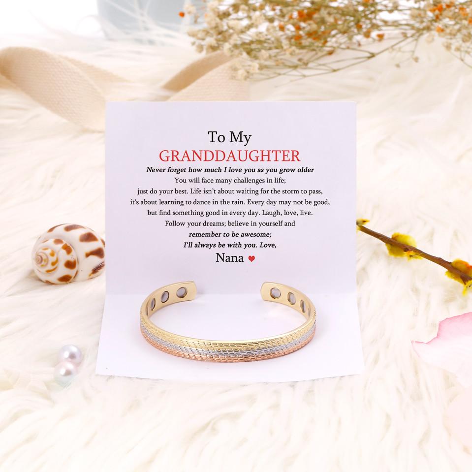 To My GRANDDAUGHTER "The love between a Nana and Granddaughter is forever" Bracelet - SARAH'S WHISPER